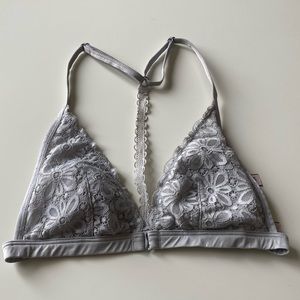 Victoria’s Secret flower lace Bralette XS Grey